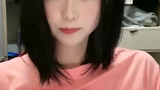 大学生Tee在青少年摄像头世界里疯狂