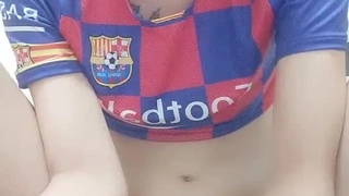 巨臀少妇车震，偷情全程大叫呻吟，连续高潮颜射