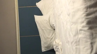 操打麻将认识的少妇，突然插她菊花被强烈反抗，只能放弃，差点不让操了