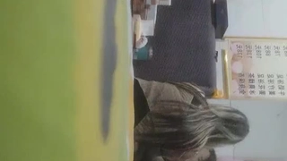 小江疏影露脸性感好身材宅男女神陪你发骚，坚挺的大奶子肥美水多的逼逼，道具激情抽插浪荡呻吟，淫水拉丝第01集